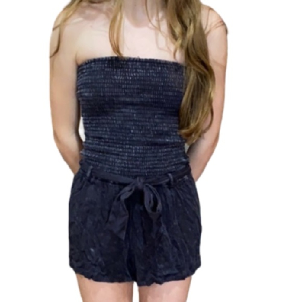 NWT Chaser Black Grey Strapless Smocked Romper with Tie Waist